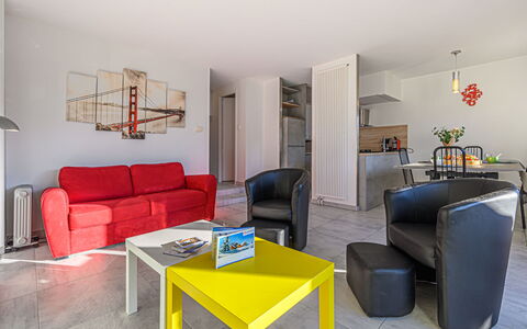 Accommodation:&nbsp;Les Galiotes 110.3