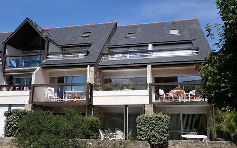 Carnac 180: Plant, Sky, Property, Window, Building, House, Cottage, Siding, Cloud, Urban Design