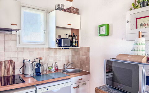 Accommodation:&nbsp;La Baie des Corsaires 651.9