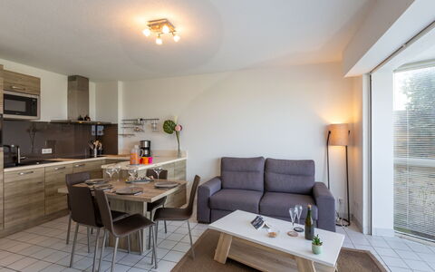 Accommodation:&nbsp;La Baie des Corsaires 651.8