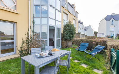 Accommodation:&nbsp;La Baie des Corsaires 651.8
