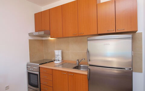 Pirovac 100: Cabinetry, Furniture, Property, Building, Countertop, Kitchen Appliance, Kitchen Stove, Wood, Kitchen, Interior Design