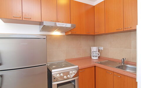 Accommodation:&nbsp;Sablić 100.2