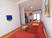 Accommodation:&nbsp;Sablić 100.3