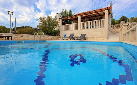 Villa Tonka: Water, Sky, Cloud, Water Resources, Azure, Tree, Natural Landscape, Beach, Coastal And Oceanic Landforms, Plant