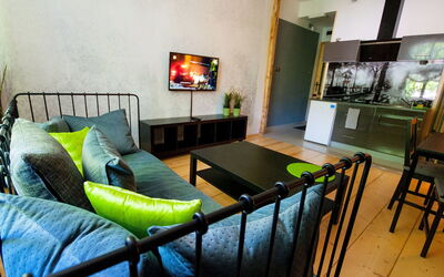 Accommodation:&nbsp;Zieleń 100.3