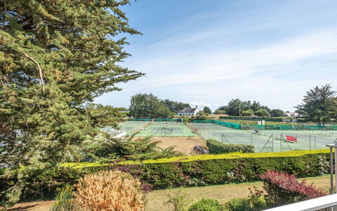 Quiberon 215: Sky, Plant, Property, Cloud, Plant Community, Nature, Natural Landscape, Land Lot, Tree, Fence