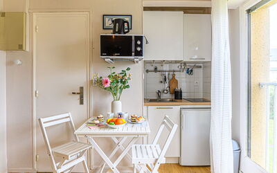 Accommodation:&nbsp;Rose des Vents 215.2