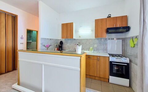 Vesna: Flooring, Kitchen, Furniture, Countertop, Interior Design, Floor, Wood, Kitchen Appliance, Cabinetry, Major Appliance