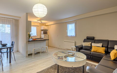 Accommodation:&nbsp;Le Parc des Druides 182.3