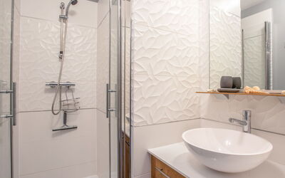 Accommodation:&nbsp;Le Parc des Druides 182.2