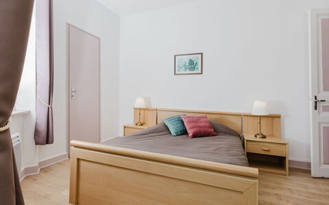 Accommodation:&nbsp;Le Petit Robinson 120.7