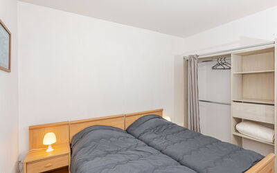 Accommodation:&nbsp;Le Petit Robinson 120.4