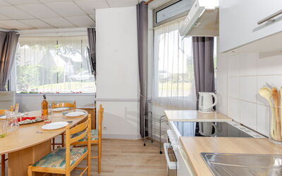 Accommodation:&nbsp;Le Petit Robinson 120.5