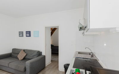 Accommodation:&nbsp;Le Petit Robinson 120.8