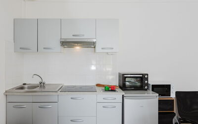 Accommodation:&nbsp;Le Petit Robinson 120.8