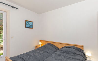 Accommodation:&nbsp;Le Petit Robinson 120.4