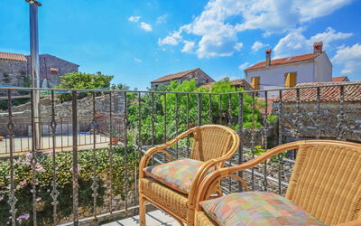 Accommodation:&nbsp;Forlani 103.2