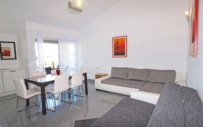 Accommodation:&nbsp;Marko 208.1