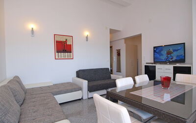 Accommodation:&nbsp;Marko 208.2