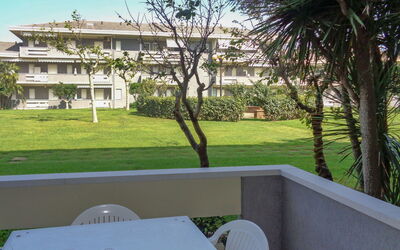 Accommodation:&nbsp;Green Marine, Palme, Ismare 320.1