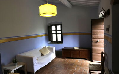 Accommodation:&nbsp;Blue
