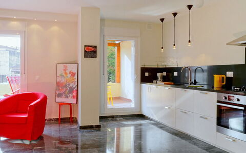 Plaza de Las Flores: Furniture, Building, Cabinetry, Countertop, Wood, House, Kitchen Appliance, Kitchen Stove, Interior Design, Kitchen