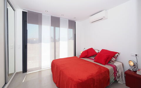 Norfeu: Bedroom, Room, Bed, Furniture, Property, Interior Design, Bed Sheet, Red, Bedding, Ceiling