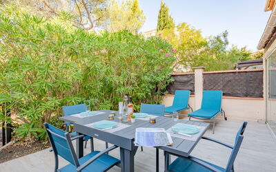 Accommodation:&nbsp;Le Mas des Calanques 310.2