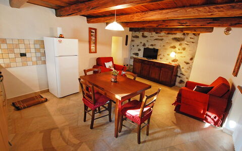 Fenis 100: Table, Property, Furniture, Building, Wood, Living Room, Interior Design, Orange, Flooring, Architecture