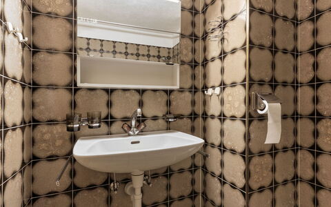 Atlantis Apartments by Mein Samnaun – Mo: Plumbing Fixture, Bathroom, Tile, Plumbing, Bathroom Sink, Tap, Sink
