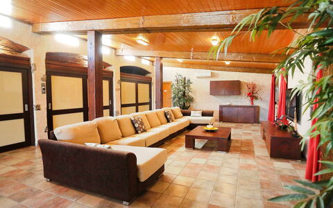 L'Aldea: Property, Room, Interior Design, Building, Living Room, Furniture, Ceiling, House, Lobby, Real Estate