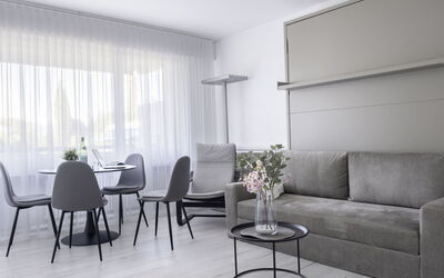 Accommodation:&nbsp;Lakeview App. 214 50.5