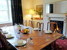 Accommodation:&nbsp;Achranich 300.10
