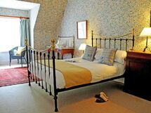 Accommodation:&nbsp;The Top Flat 300.5