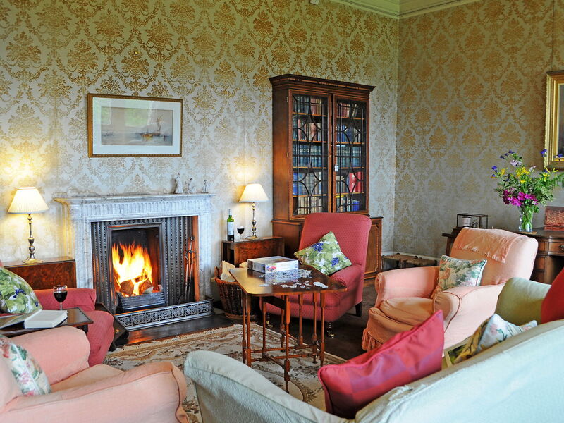Accommodation:&nbsp;The South Wing 300.3