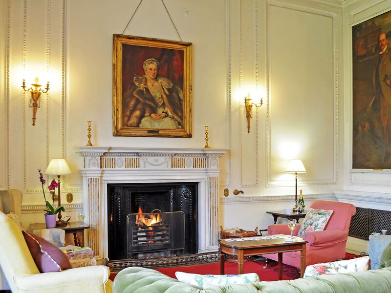 Accommodation:&nbsp;The Billiard Room 300.1