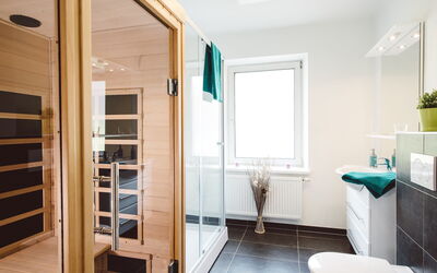 Accommodation:&nbsp;Für Bis zu 4 Personen mit Ir-Sauna 100.29