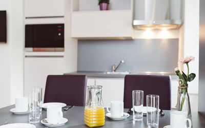 Accommodation:&nbsp;Für Bis zu 2 Personen 100.30