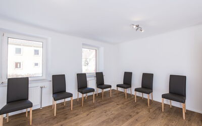 Accommodation:&nbsp;Für Bis zu 27 Personen mit Sauna 100.21