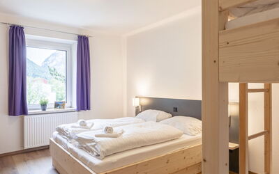 Accommodation:&nbsp;Für 5 P. mit Ir-Sauna & Sprudelwanne 100.44