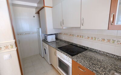 Accommodation:&nbsp;Urgeles 48.1