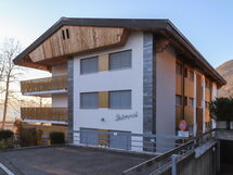 Accommodation:&nbsp;Balmoral 118.2