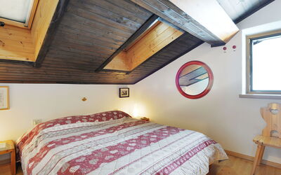 Accommodation:&nbsp;Apt 47 590.7