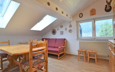 Accommodation:&nbsp;Apt 41 590.3
