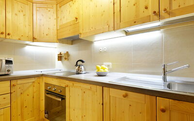 Accommodation:&nbsp;Apt 47 590.7