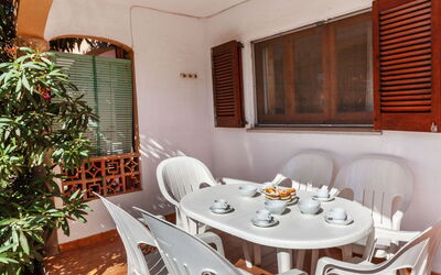 Accommodation:&nbsp;Adelfa Apt. 1 170.1