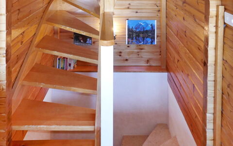 Chalet Boucaro: Building, Stairs, Wood, Interior Design, Flooring, Floor, Wood Stain, Wall, Material Property, Beam