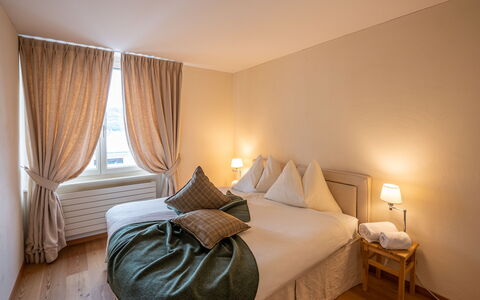 Chesa Crusch 7: Furniture, Property, Comfort, Building, Wood, Textile, Bed, Lighting, Interior Design, Floor