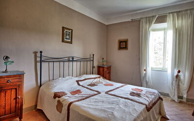 Accommodation:&nbsp;Vescovo